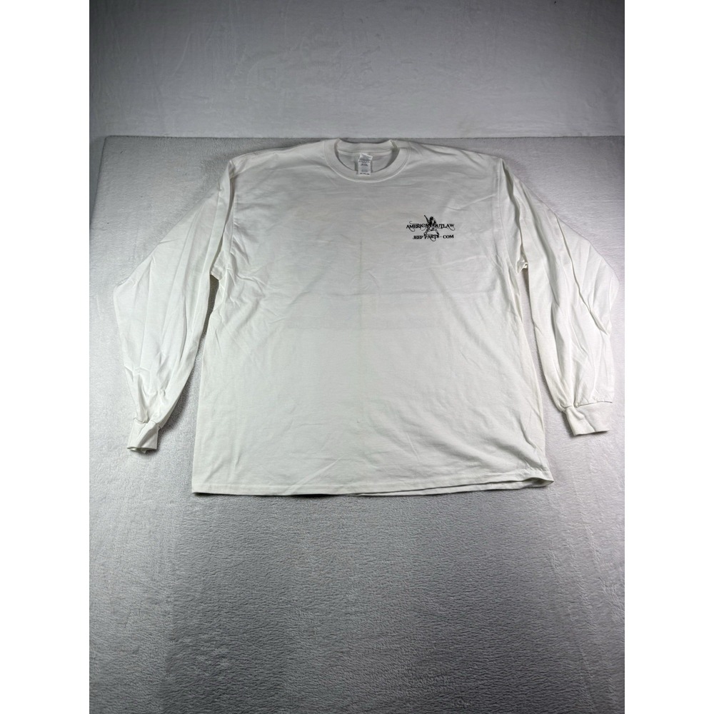 Gildan Mens American Outlaw 15th Anniversary Jeeps Long Sleeve T-Shirt 2XL White